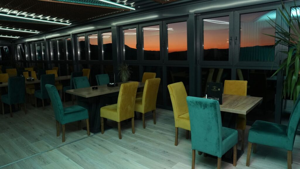 Hotel Planinska Kraljica — Ravna Planina, Pale