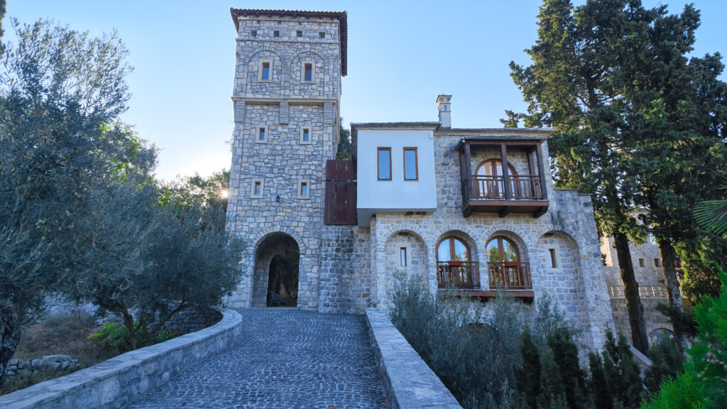Manastir Tvrdoš - Kameni svjedok šesnaest vijekova istorije uz Trebišnjicu