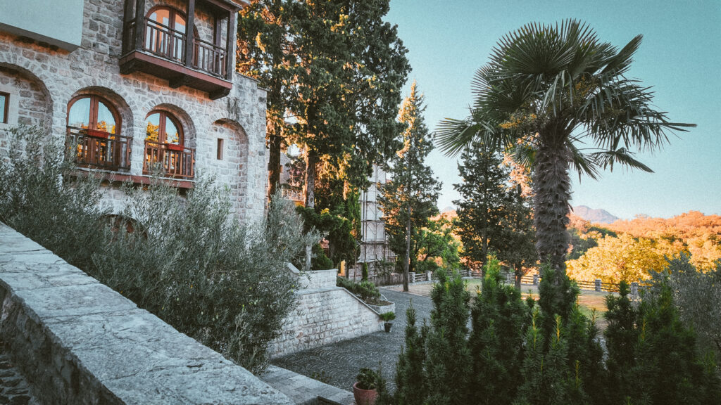 Manastir Tvrdoš - Kameni svjedok šesnaest vijekova istorije uz Trebišnjicu